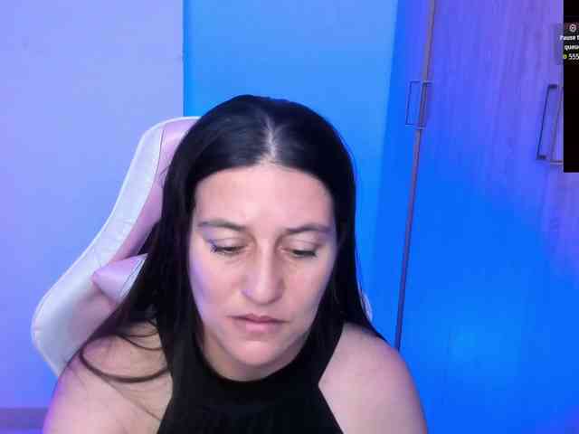 Saskyaajohnson webcam