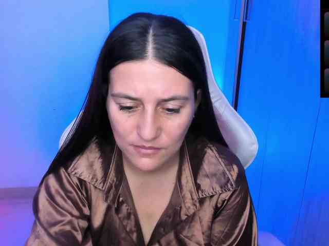 Saskyaajohnson webcam