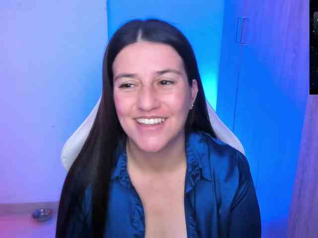Saskyaajohnson webcam