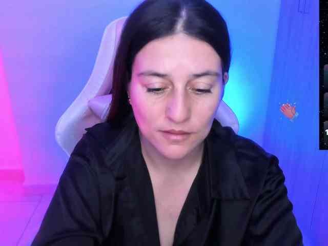 Saskyaajohnson webcam