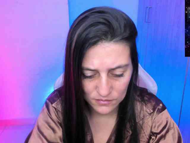 Saskyaajohnson webcam