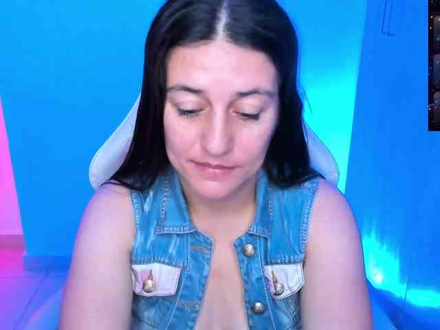 Saskyaajohnson webcam