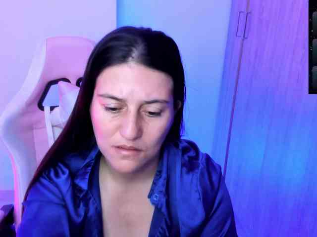 Saskyaajohnson webcam