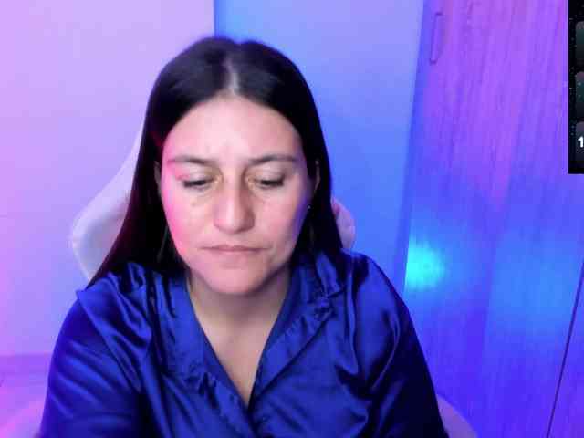 Saskyaajohnson webcam