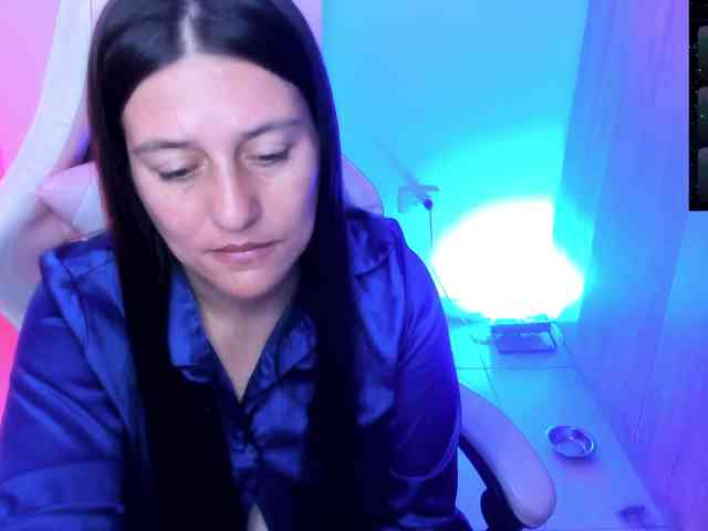 Saskyaajohnson webcam
