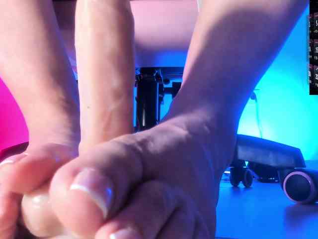 Saskyaajohnson webcam