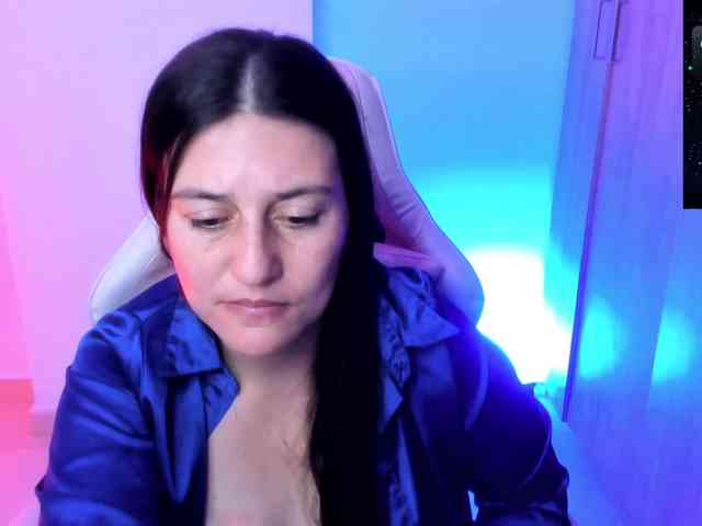 Saskyaajohnson webcam