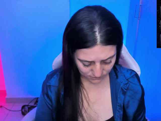 Saskyaajohnson webcam