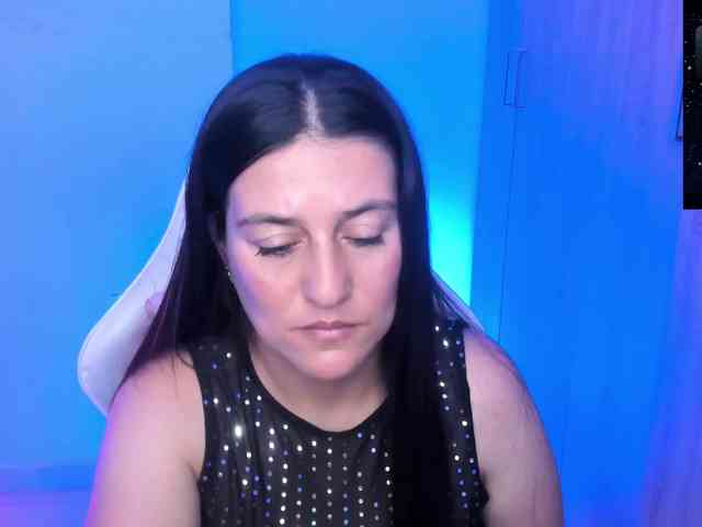Saskyaajohnson webcam