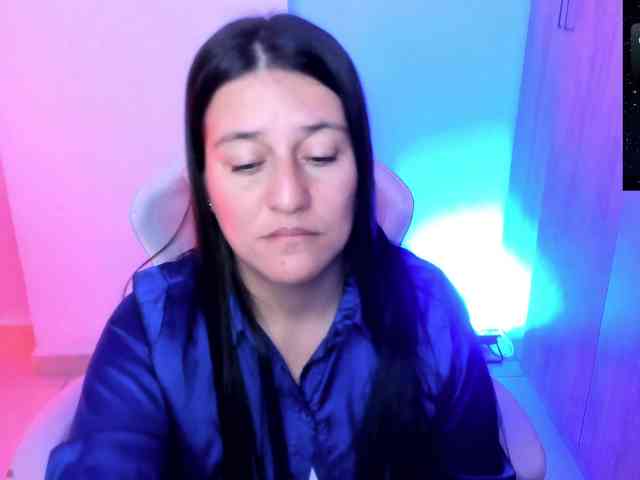 Saskyaajohnson webcam
