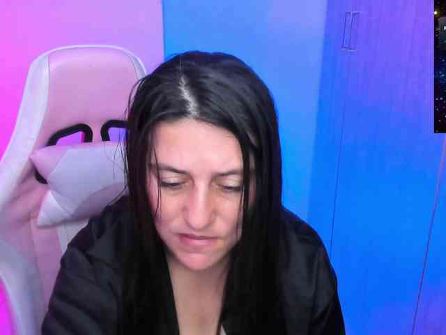 Saskyaajohnson webcam