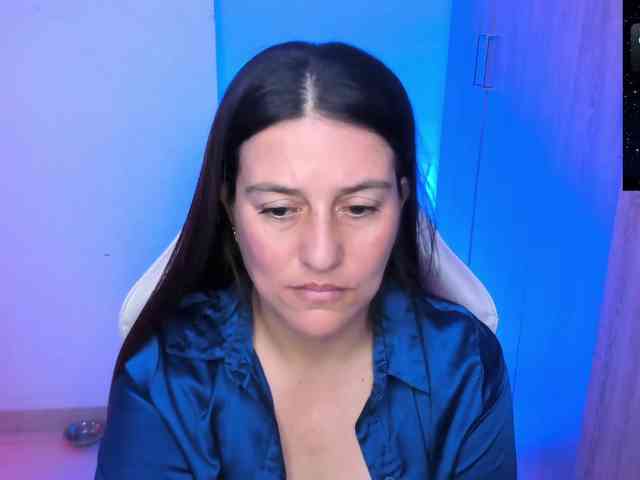Saskyaajohnson webcam