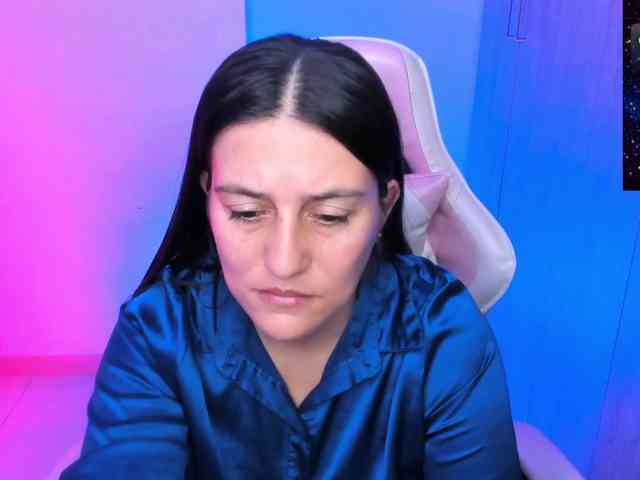 Saskyaajohnson webcam