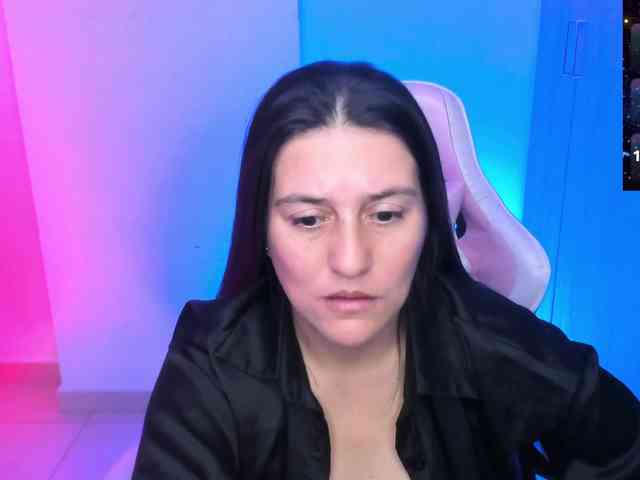 Saskyaajohnson webcam