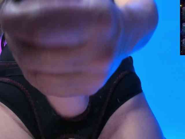 Saskyaajohnson webcam