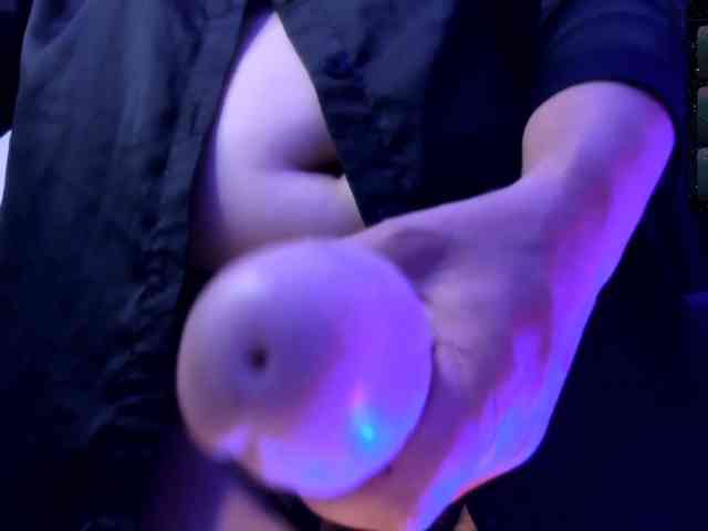 Saskyaajohnson webcam