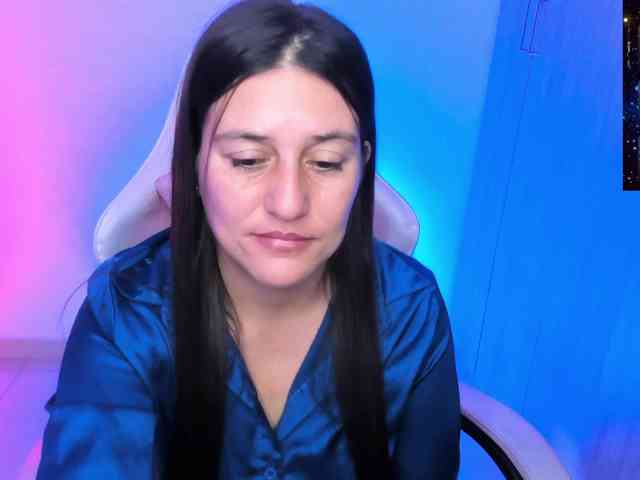 Saskyaajohnson webcam
