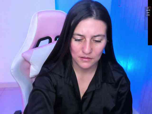 Saskyaajohnson webcam