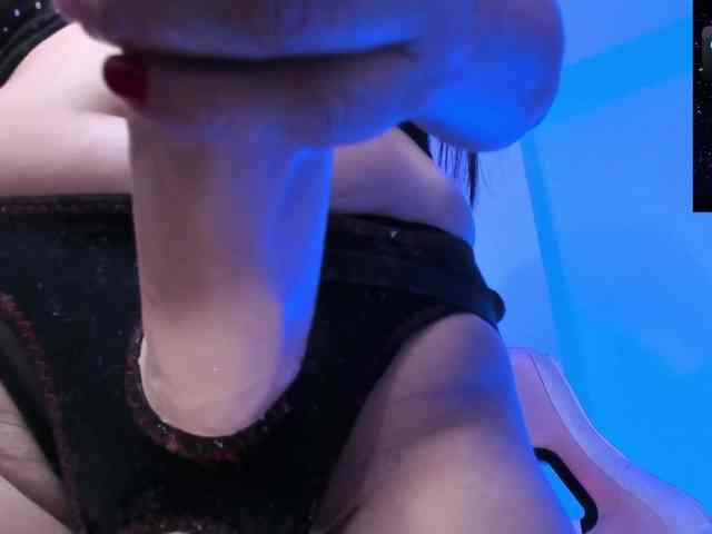 Saskyaajohnson webcam