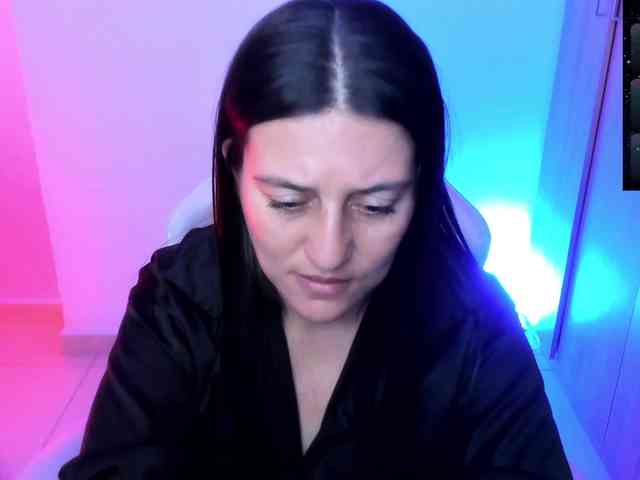 Saskyaajohnson webcam