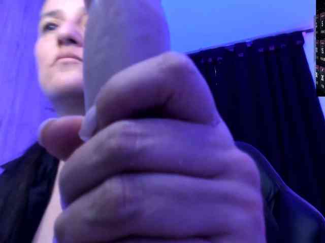 Saskyaajohnson webcam