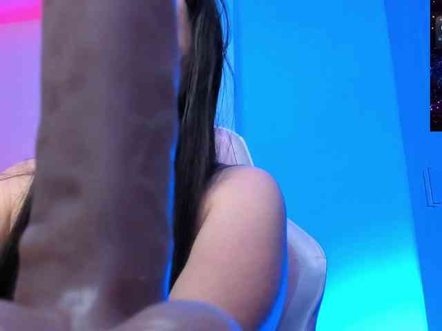 Saskyaajohnson webcam