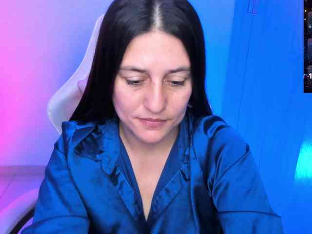 Saskyaajohnson webcam