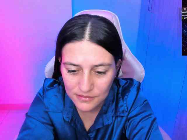 Saskyaajohnson webcam
