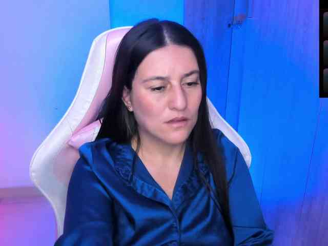 Saskyaajohnson webcam