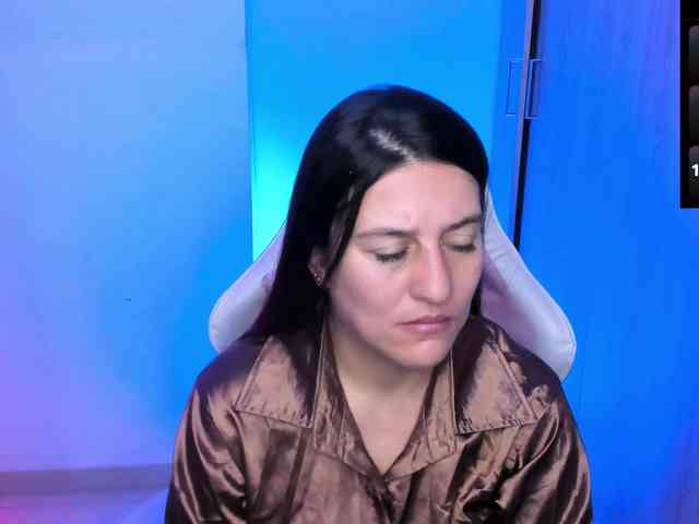 Saskyaajohnson webcam