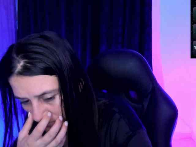 Saskyaajohnson webcam