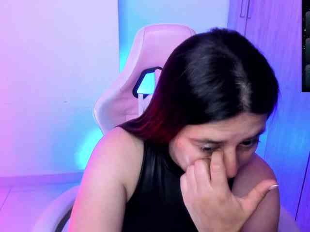 Saskyaajohnson webcam