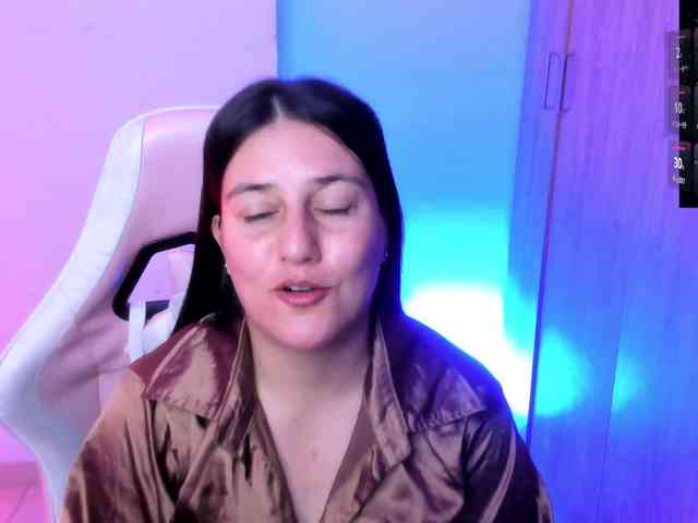 Saskyaajohnson webcam