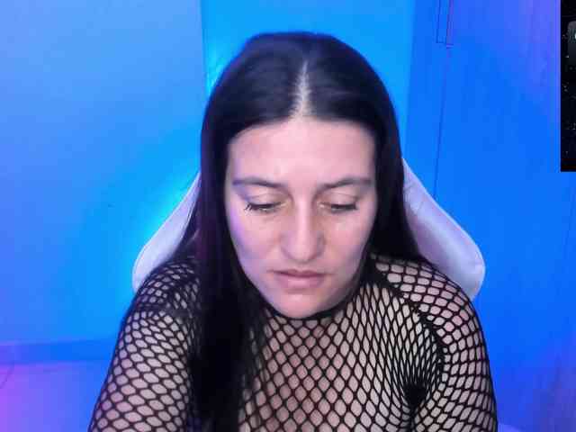 Saskyaajohnson webcam