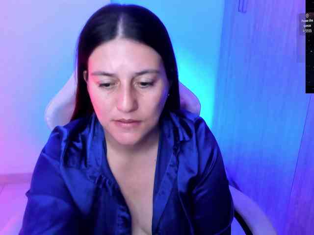 Saskyaajohnson webcam