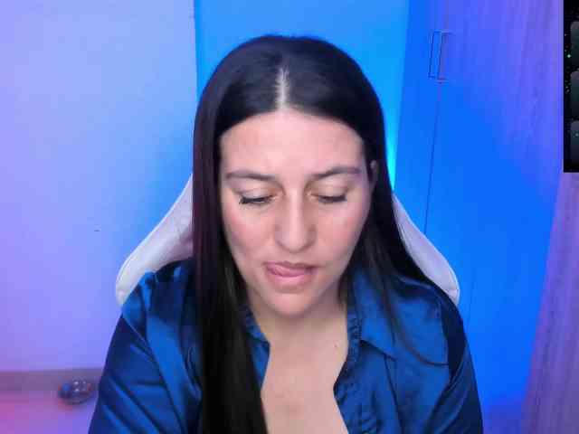 Saskyaajohnson webcam