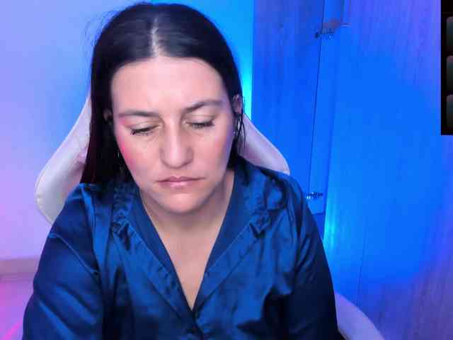 Saskyaajohnson webcam