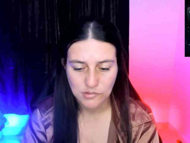 Saskyaajohnson webcam