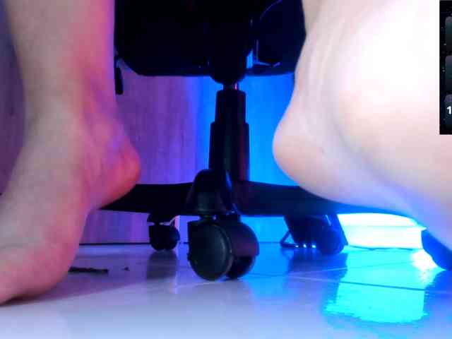 Saskyaajohnson's webcam live show