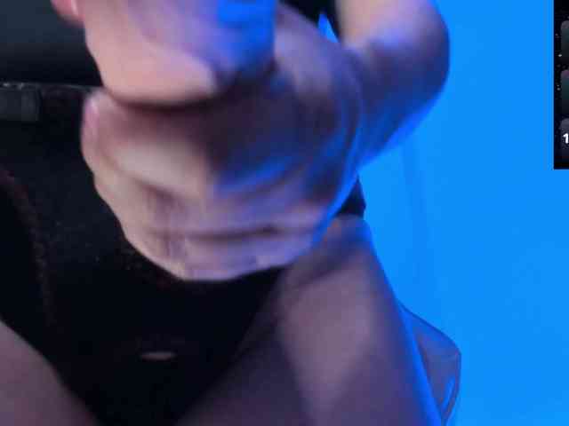 Saskyaajohnson webcam