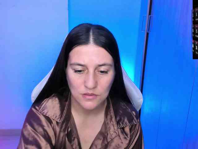 Saskyaajohnson webcam