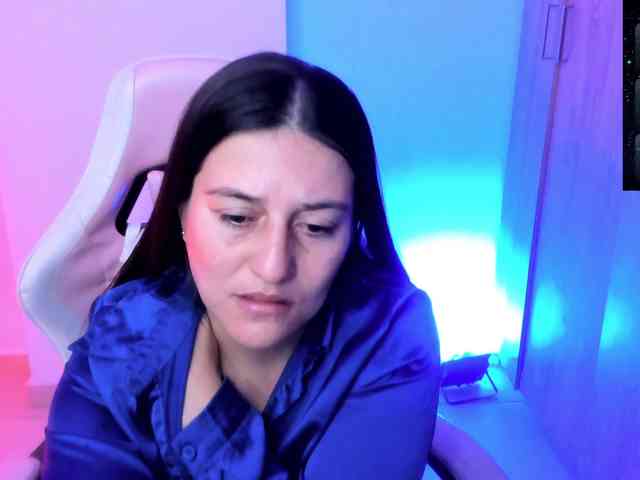 Saskyaajohnson webcam