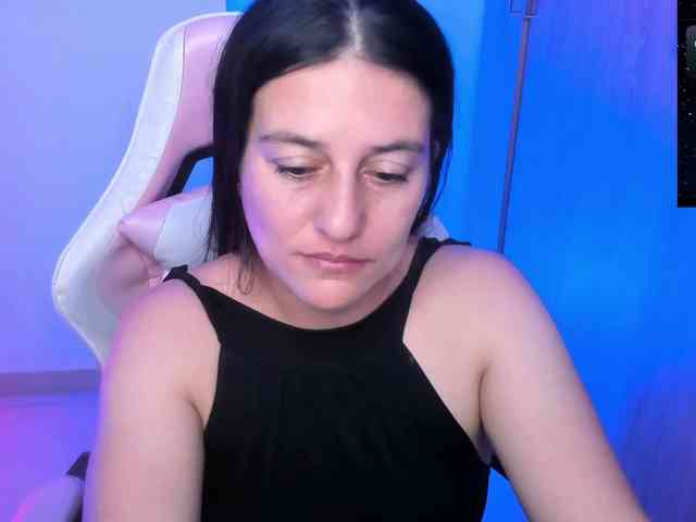 Saskyaajohnson webcam