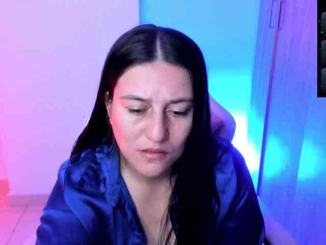 Saskyaajohnson webcam