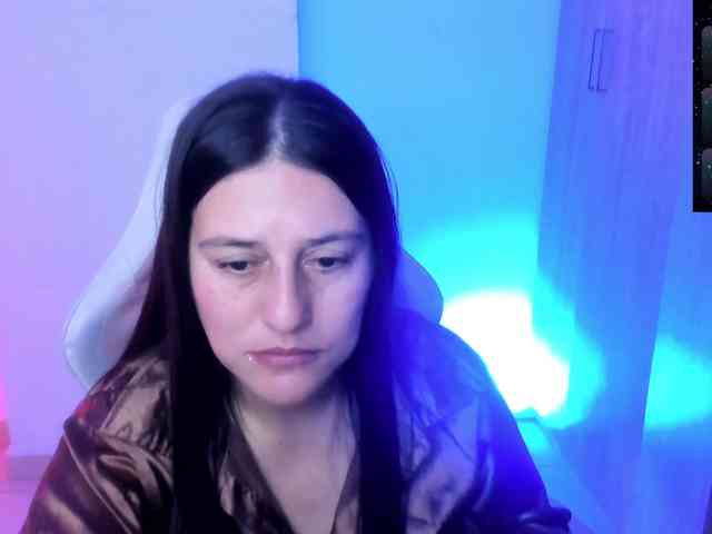 Saskyaajohnson webcam