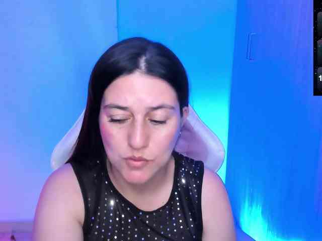 Saskyaajohnson webcam