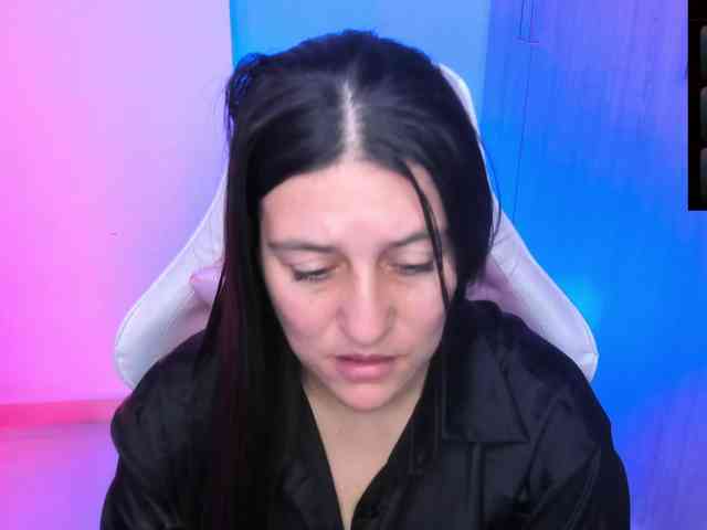 Saskyaajohnson webcam