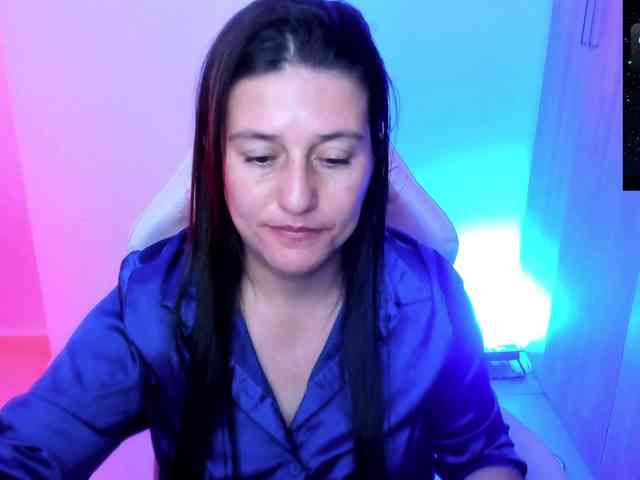 Saskyaajohnson webcam