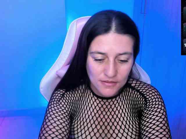 Saskyaajohnson Sex Cam Show