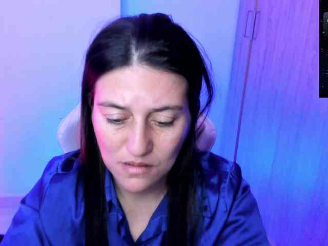 Saskyaajohnson webcam